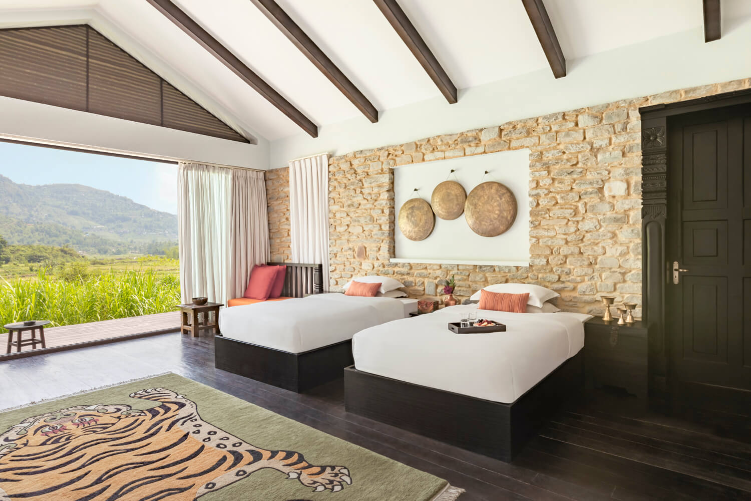 Room The Pavilions Himalayas the Farm
