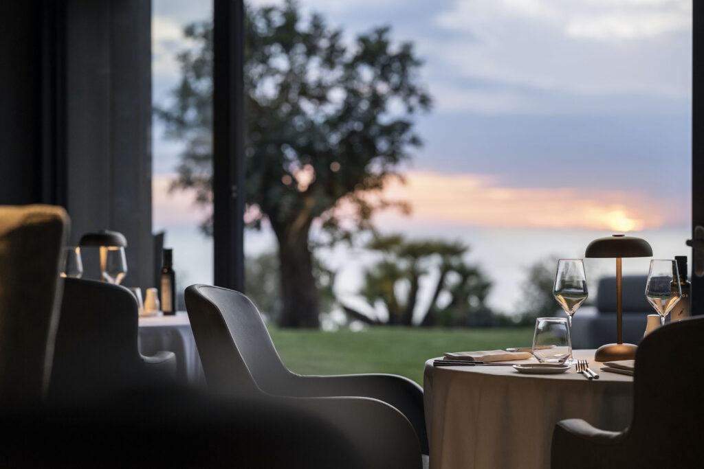 Dinner with sea view in sustainable wellness hotel in Sicily
