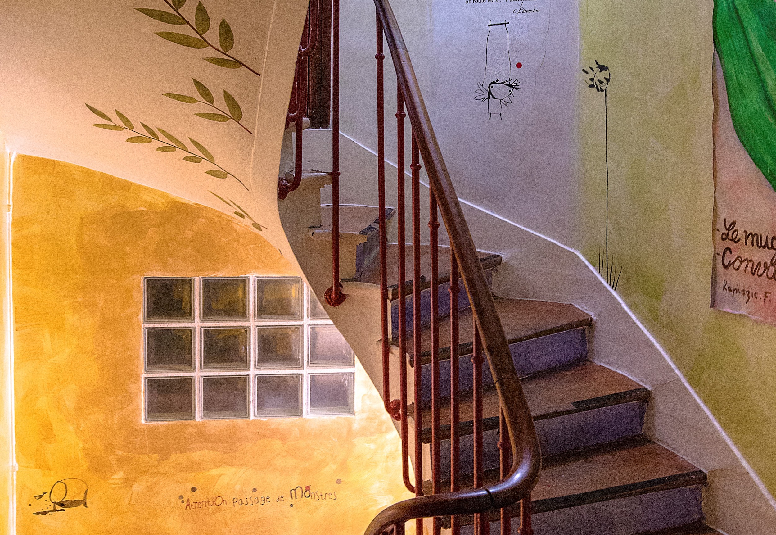 Nachhaltiges Green Spirit Hotel Amelie, Paris – Kreatives Treppenhaus