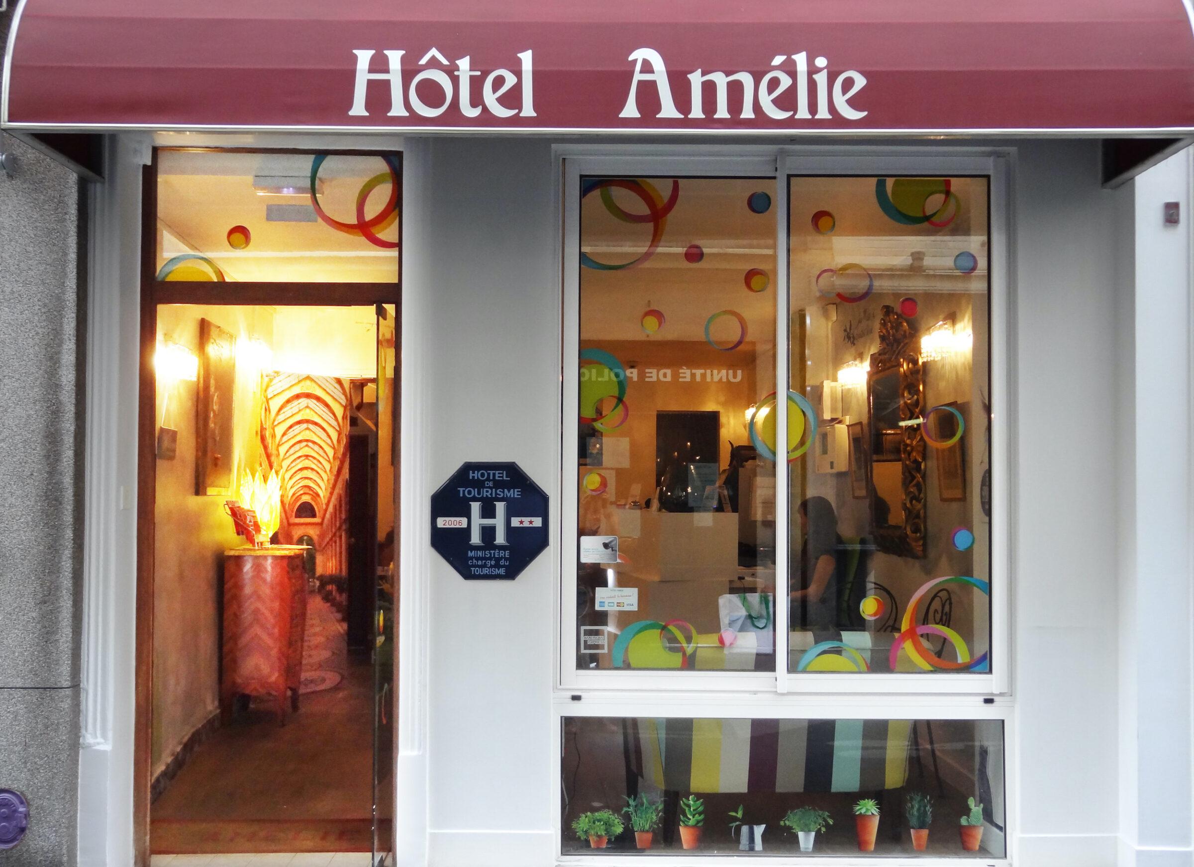 Nachhaltiges Green Spirit Hotel Amelie, Paris – Fronteingang zum Hotel