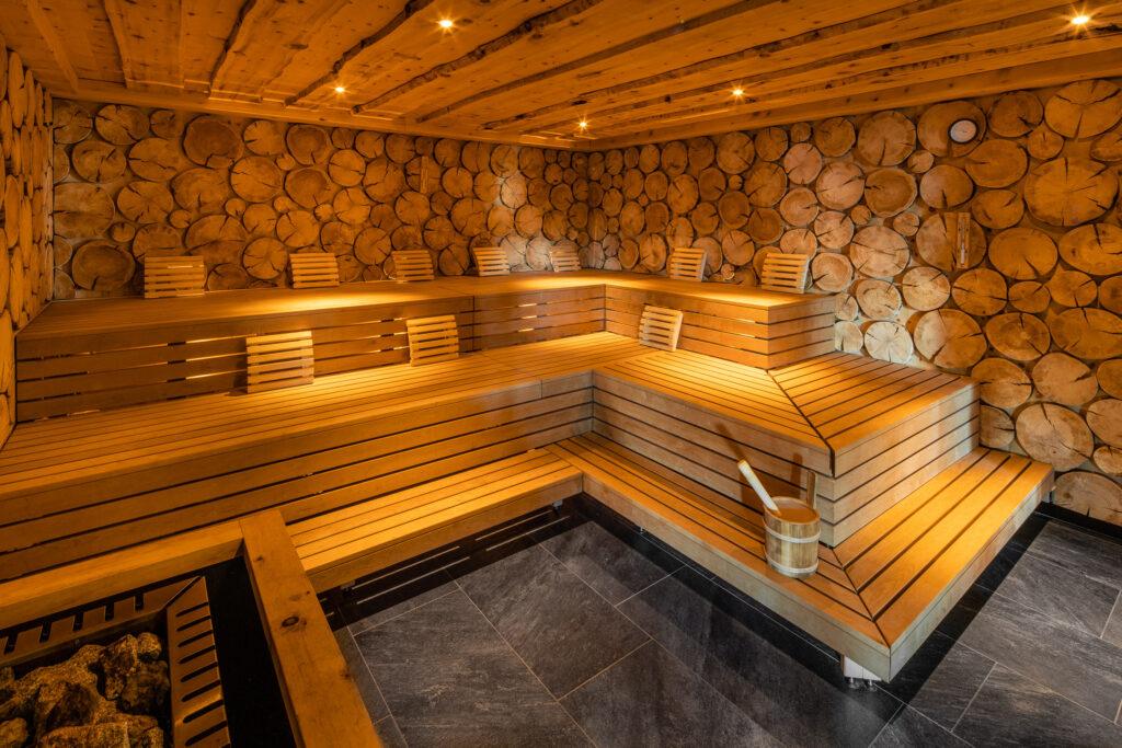 Holzsauna im nachhaltigen Wellnesshotel My Arbor in Südtirol