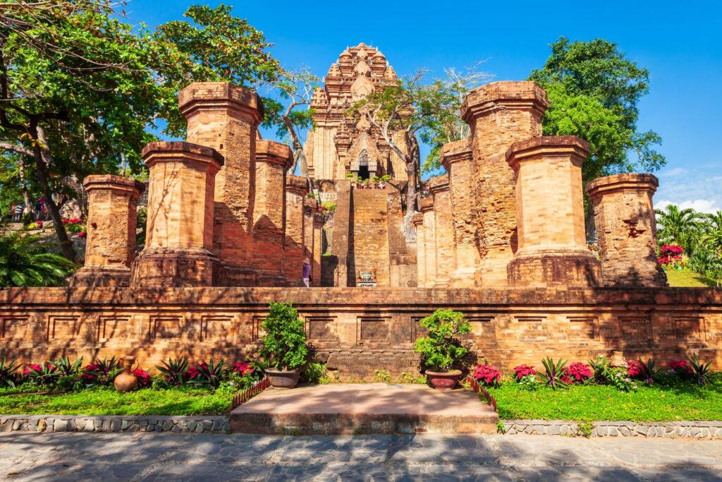 Ponagar oder Thap Ba Po Nagar ist ein Cham-Tempel in der Nähe der Stadt Nha Trang in Vietnam